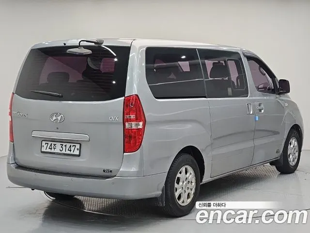 HYUNDAI GRAND STAREX 2014 — 129 789 км, серебристый, Корея — под ключ — фото 4