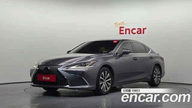 LEXUS ES300H — из Кореи под ключ