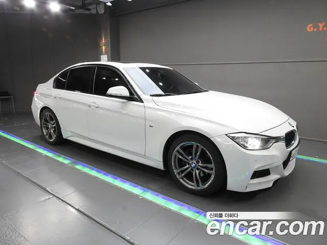 BMW 3 SERIES 2015 — 158 511 км, белый, Корея — под ключ — фото 1