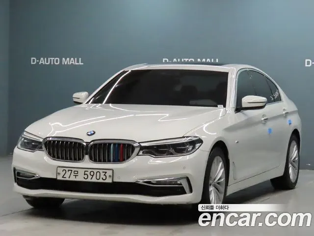 BMW 5 SERIES 2018 — 136 000 км, белый, Корея — под ключ — фото 11