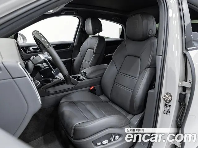 PORSCHE CAYENNE 2021 — 21 480 км, белый-перламутр, Корея — под ключ — фото 10