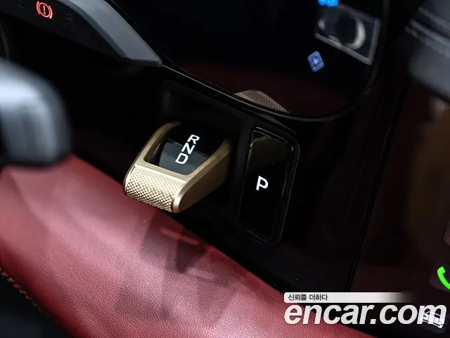 PORSCHE TAYCAN 2024 — 22 040 км, белый-перламутр, Корея — под ключ — фото 9