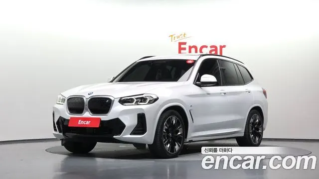 BMW IX3 2022