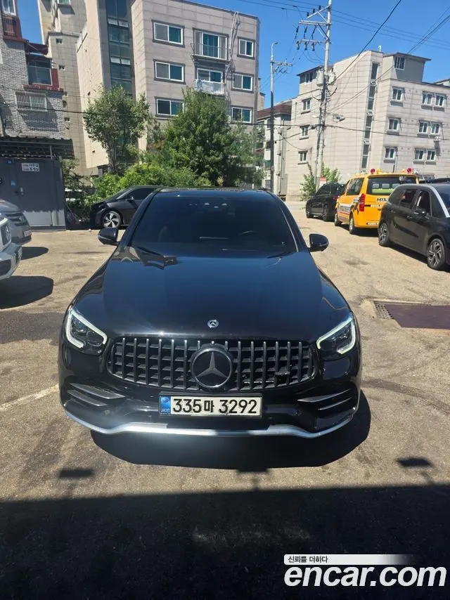MERCEDES-BENZ GLC-CLASS X253 2020 — 58 326 км, чёрный, Корея — под ключ — фото 1