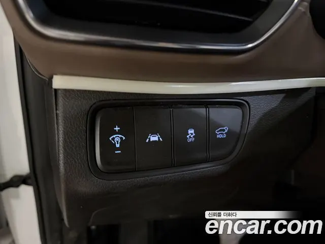 HYUNDAI SANTA FE 2020 — 201 572 км, белый, Корея — под ключ — фото 10