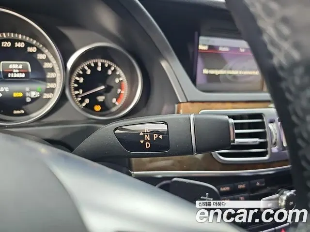 MERCEDES-BENZ E-CLASS W212 2014 — 113 454 км, серебристый, Корея — под ключ — фото 8