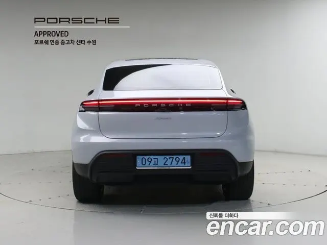 PORSCHE MACAN 2025 — 24 100 км, белый, Корея — под ключ — фото 4