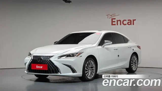 LEXUS ES300H — из Кореи под ключ