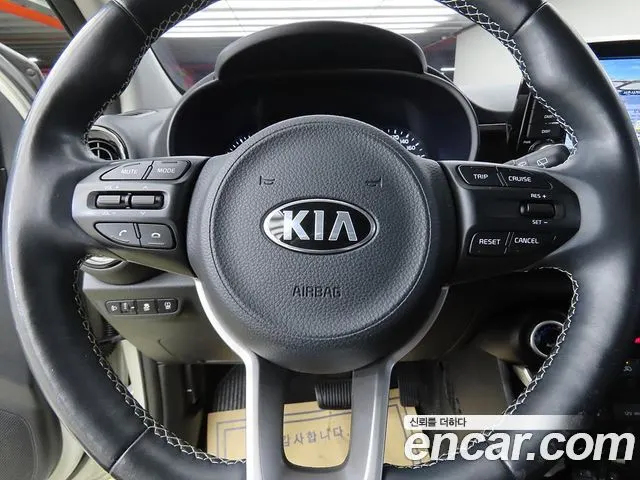KIA MORNING 2018 — 70 315 км, белый-перламутр, Корея — под ключ — фото 10