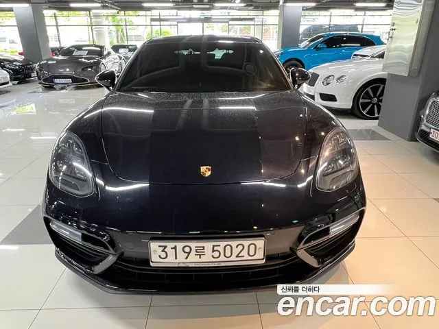 PORSCHE PANAMERA 2019 — 18 000 км, чёрный, Корея — под ключ — фото 4