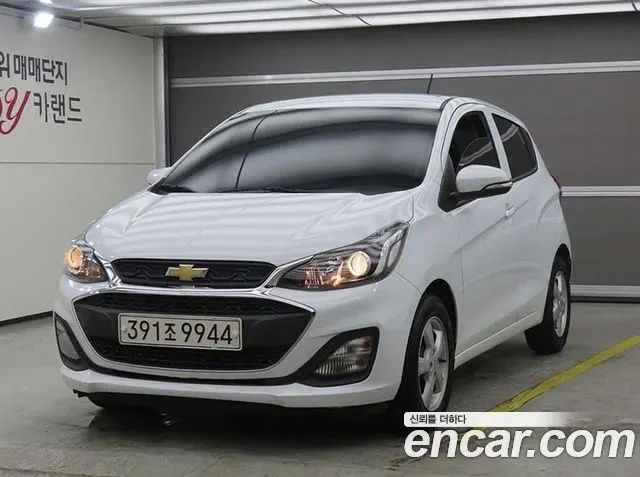 CHEVROLET SPARK 2019 — 40 374 км, белый, Корея — под ключ — фото 1