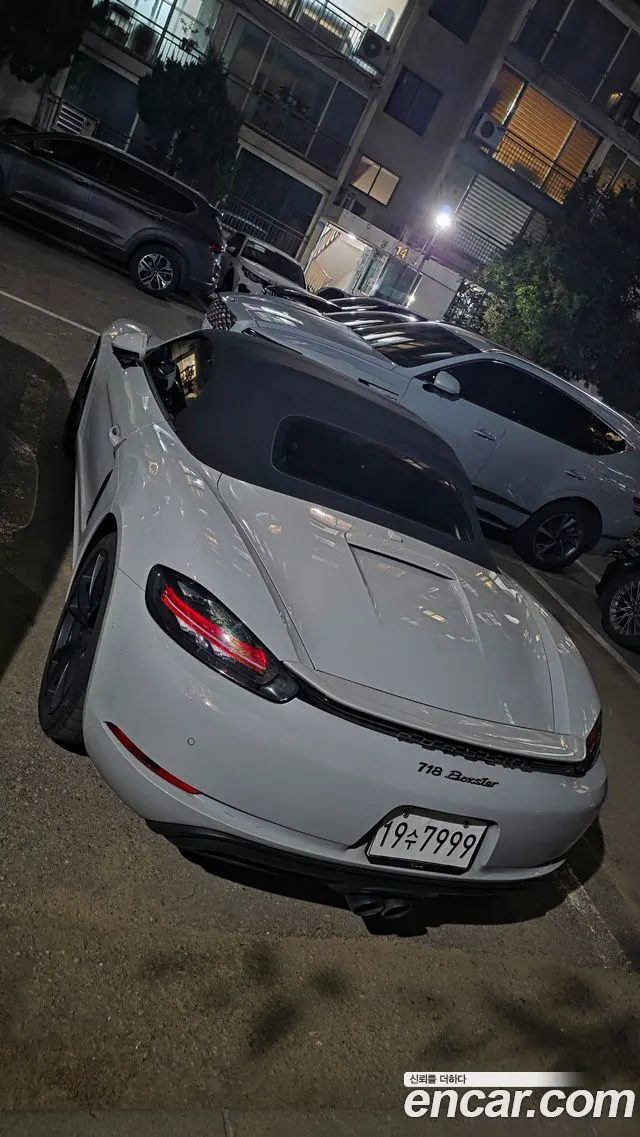 PORSCHE 718 BOXSTER 2024 — 18 000 км, серебристо-серый, Корея — под ключ — фото 10
