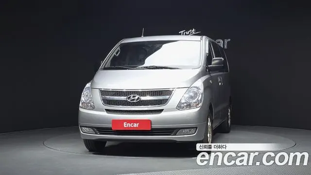HYUNDAI GRAND STAREX 2014 — 250 711 км, серебристый, Корея — под ключ — фото 3