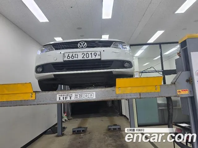 VOLKSWAGEN JETTA — из Кореи под ключ
