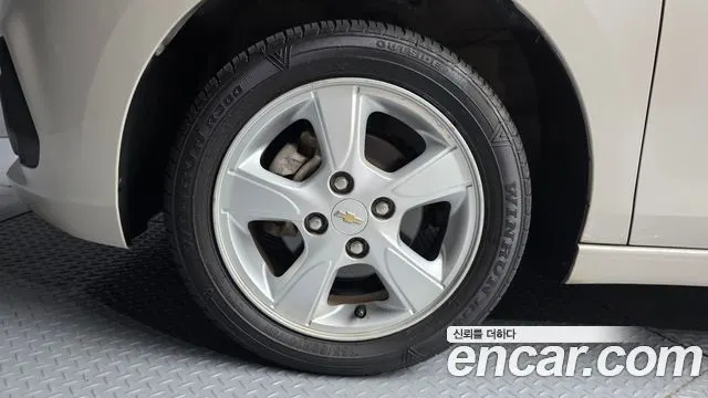 CHEVROLET SPARK 2018 — 143 940 км, белый-перламутр, Корея — под ключ — фото 5