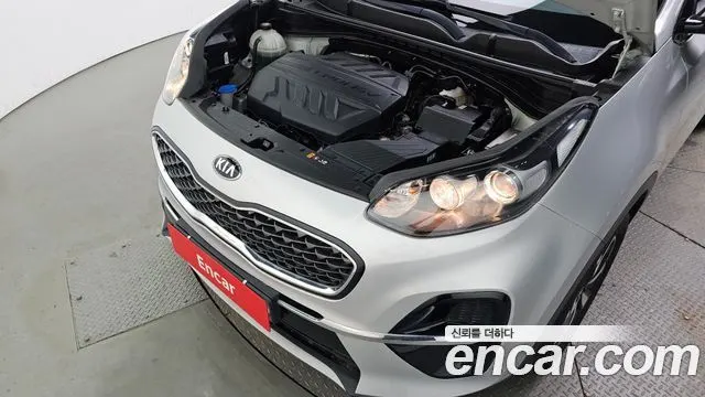 KIA SPORTAGE THE BOLD 2020 — 15 300 км, серебристый, Корея — под ключ — фото 6