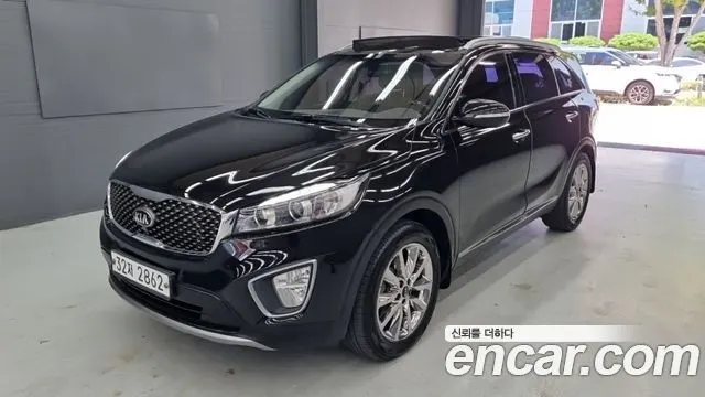 KIA SORENTO 2015 — 142 537 км, чёрный, Корея — под ключ — фото 1