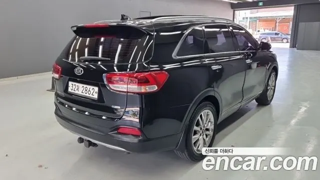 KIA SORENTO 2015 — 142 537 км, чёрный, Корея — под ключ — фото 2