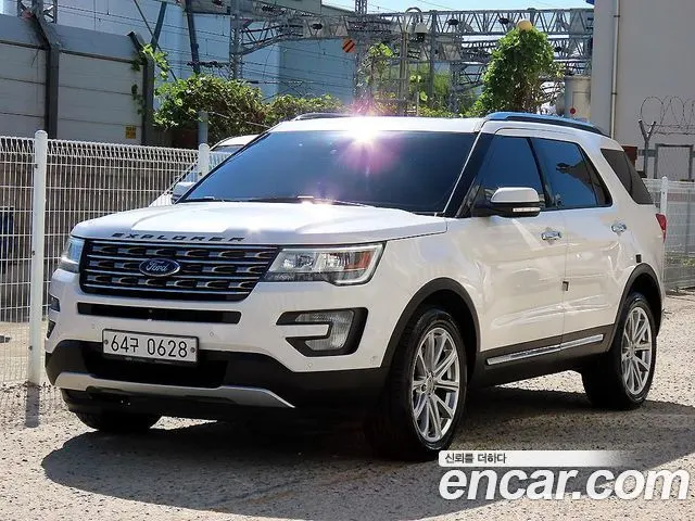 FORD EXPLORER 2016 — 148 888 км, белый, Корея — под ключ — фото 2