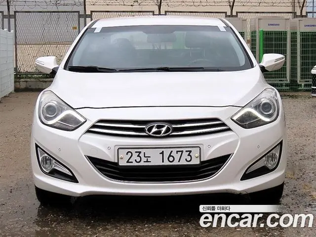 HYUNDAI I40 SALOON 2012