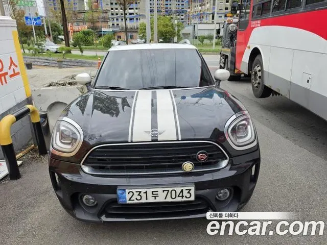 MINI Cooper Countryman — из Кореи под ключ