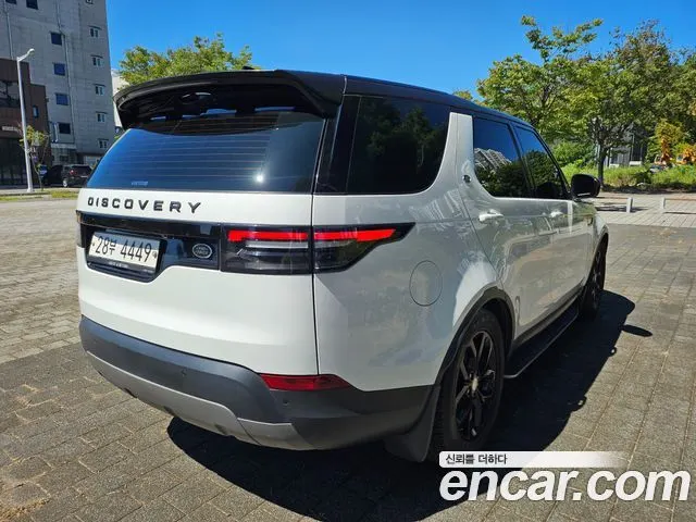 LAND ROVER DISCOVERY 5 2018 — 124 405 км, белый, Корея — под ключ — фото 8