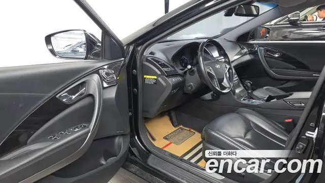 HYUNDAI GRANDEUR 2016 — 111 170 км, чёрный, Корея — под ключ — фото 10