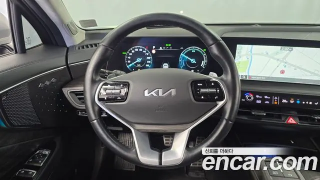 KIA K8 HYBRID 2023 — 133 495 км, серебристо-серый, Корея — под ключ — фото 12