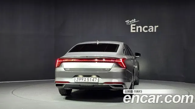 KIA K8 HYBRID 2023 — 133 495 км, серебристо-серый, Корея — под ключ — фото 4
