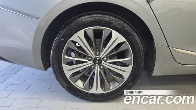 KIA K8 HYBRID 2023 — 133 495 км, серебристо-серый, Корея — под ключ — фото 5