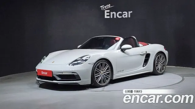 PORSCHE 718 BOXSTER 2021 — 59 120 км, серебристо-серый, Корея — под ключ — фото 1