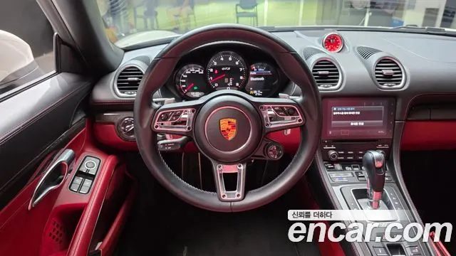 PORSCHE 718 BOXSTER 2021 — 59 120 км, серебристо-серый, Корея — под ключ — фото 11
