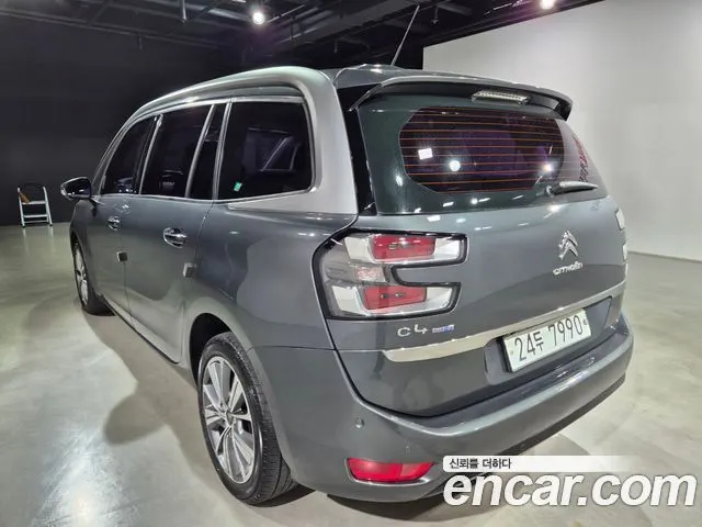 CITROEN GRAND C4 PICASSO 2015 — 250 900 км, серый, Корея — под ключ — фото 7
