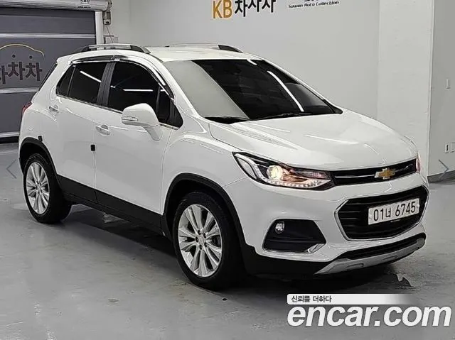 CHEVROLET TRAX 2019 — 65 693 км, белый, Корея — под ключ — фото 4