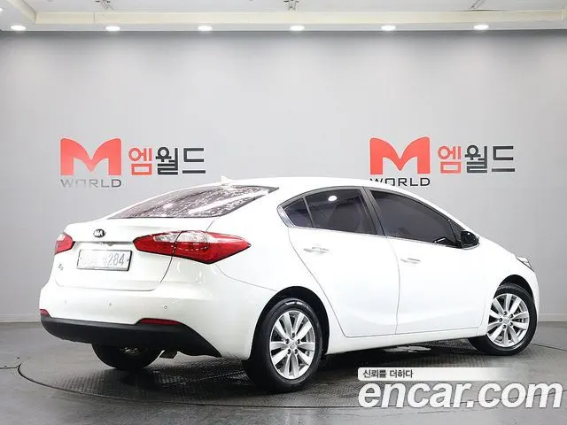 KIA K3 COUPE 2014 — 148 858 км, белый, Корея — под ключ — фото 3
