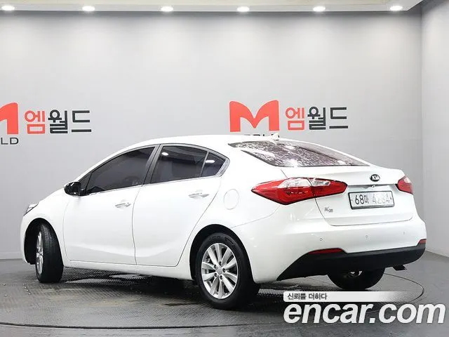 KIA K3 COUPE 2014 — 148 858 км, белый, Корея — под ключ — фото 4