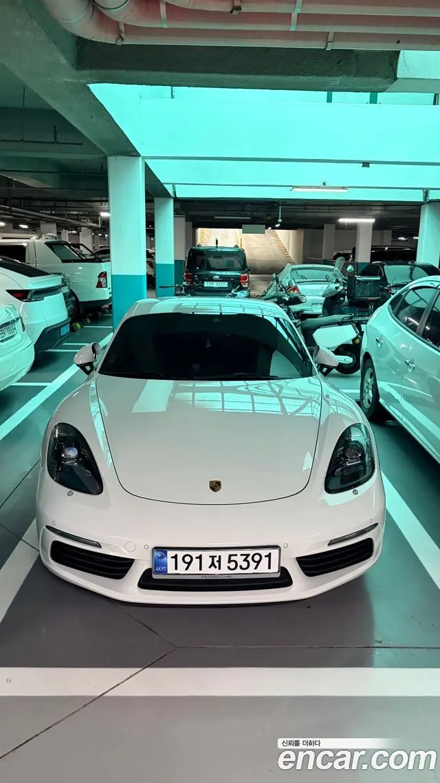 PORSCHE 718 CAYMAN 2019 — 68 000 км, белый, Корея — под ключ — фото 3