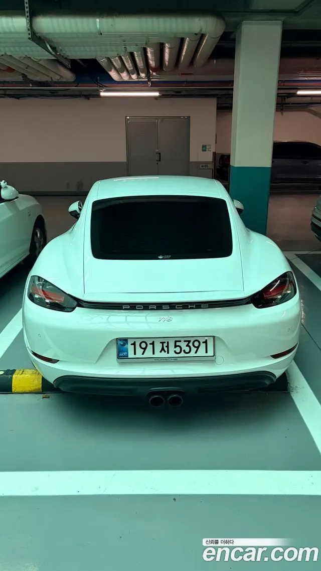 PORSCHE 718 CAYMAN 2019 — 68 000 км, белый, Корея — под ключ — фото 4