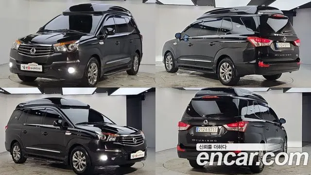 KGM KORANDO TURISMO 2017 — 174 000 км, чёрный, Корея — под ключ — фото 1