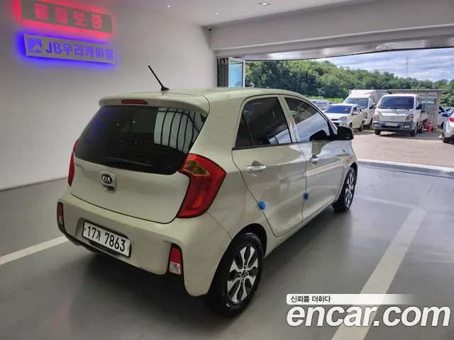 KIA MORNING 2016 — 40 000 км, белый-перламутр, Корея — под ключ — фото 2