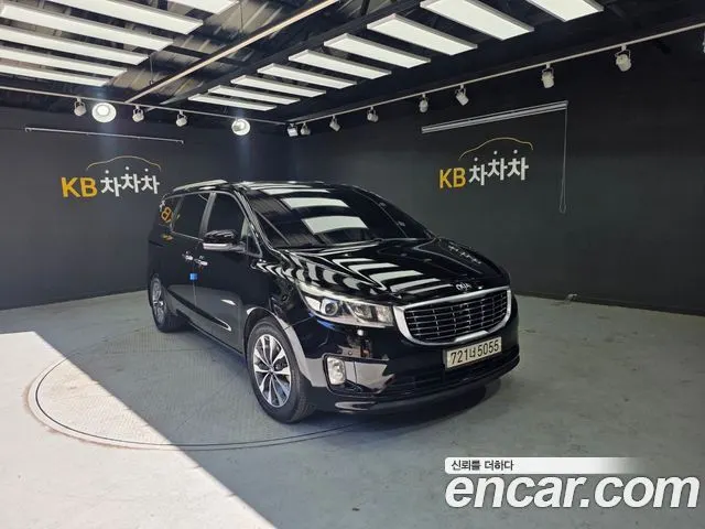 KIA CARNIVAL — из Кореи под ключ