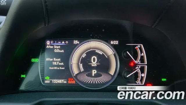 LEXUS ES300H 2019 — 132 487 км, белый-перламутр, Корея — под ключ — фото 8