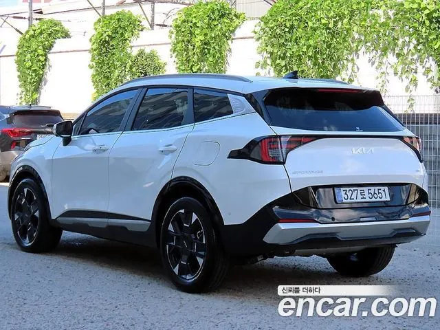 KIA SPORTAGE HYBRID 2026 — 7 501 км, белый, Корея — под ключ — фото 3