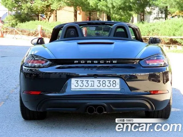 PORSCHE 718 BOXSTER 2018 — 105 561 км, чёрный, Корея — под ключ — фото 8