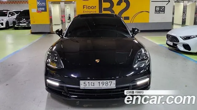 PORSCHE PANAMERA 2018 — 90 334 км, чёрный, Корея — под ключ — фото 3