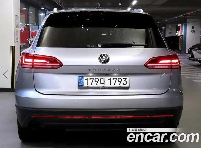 VOLKSWAGEN TOUAREG 2021 — 60 872 км, серебристо-серый, Корея — под ключ — фото 5