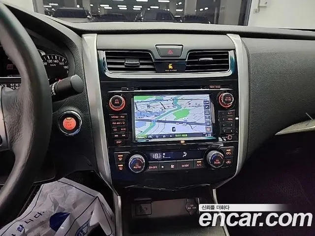 NISSAN ALTIMA 2015 — 92 158 км, серебристый, Корея — под ключ — фото 10