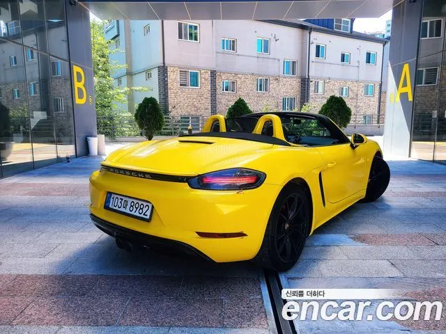 PORSCHE 718 BOXSTER 2017 — 134 416 км, оранжевый, Корея — под ключ — фото 3
