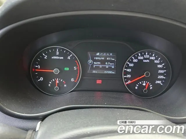 KIA SPORTAGE 2017 — 157 400 км, белый, Корея — под ключ — фото 8