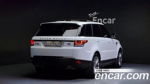LAND ROVER RANGE ROVER SPORT 2015 — 83 175 км, белый, Корея — под ключ — фото 2